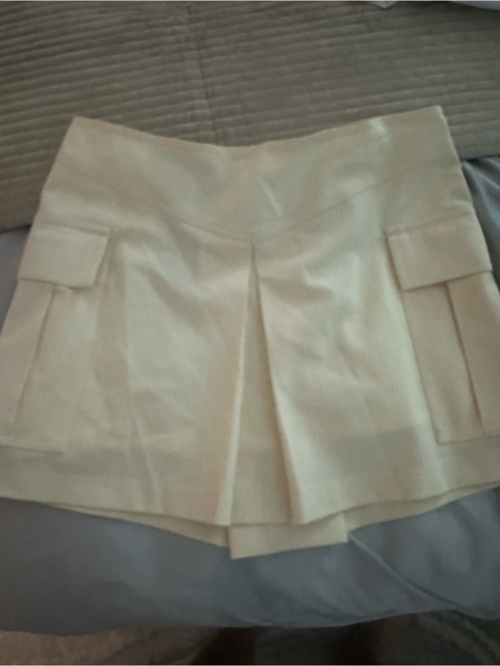 Patrizia Pepe Cream Mini Skirt with Front Pleat and Pockets